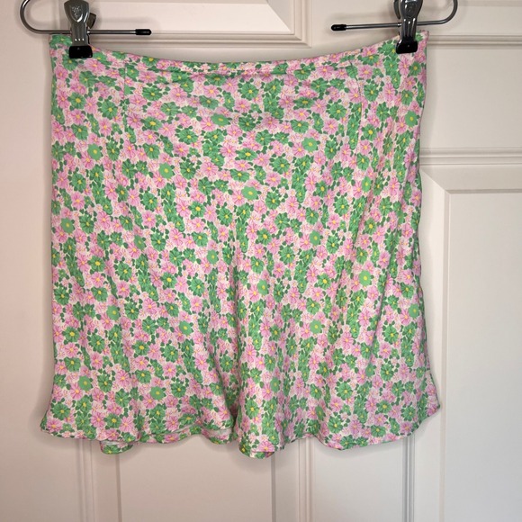 Zara‎ Floral Pink and Green Summer Mini Skirt. Women's Medium - Picture 2 of 6